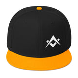 LiGHT SnapBack - Chosen Tees