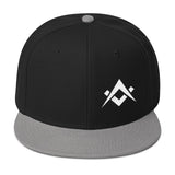 LiGHT SnapBack - Chosen Tees