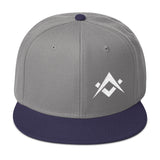 LiGHT SnapBack - Chosen Tees